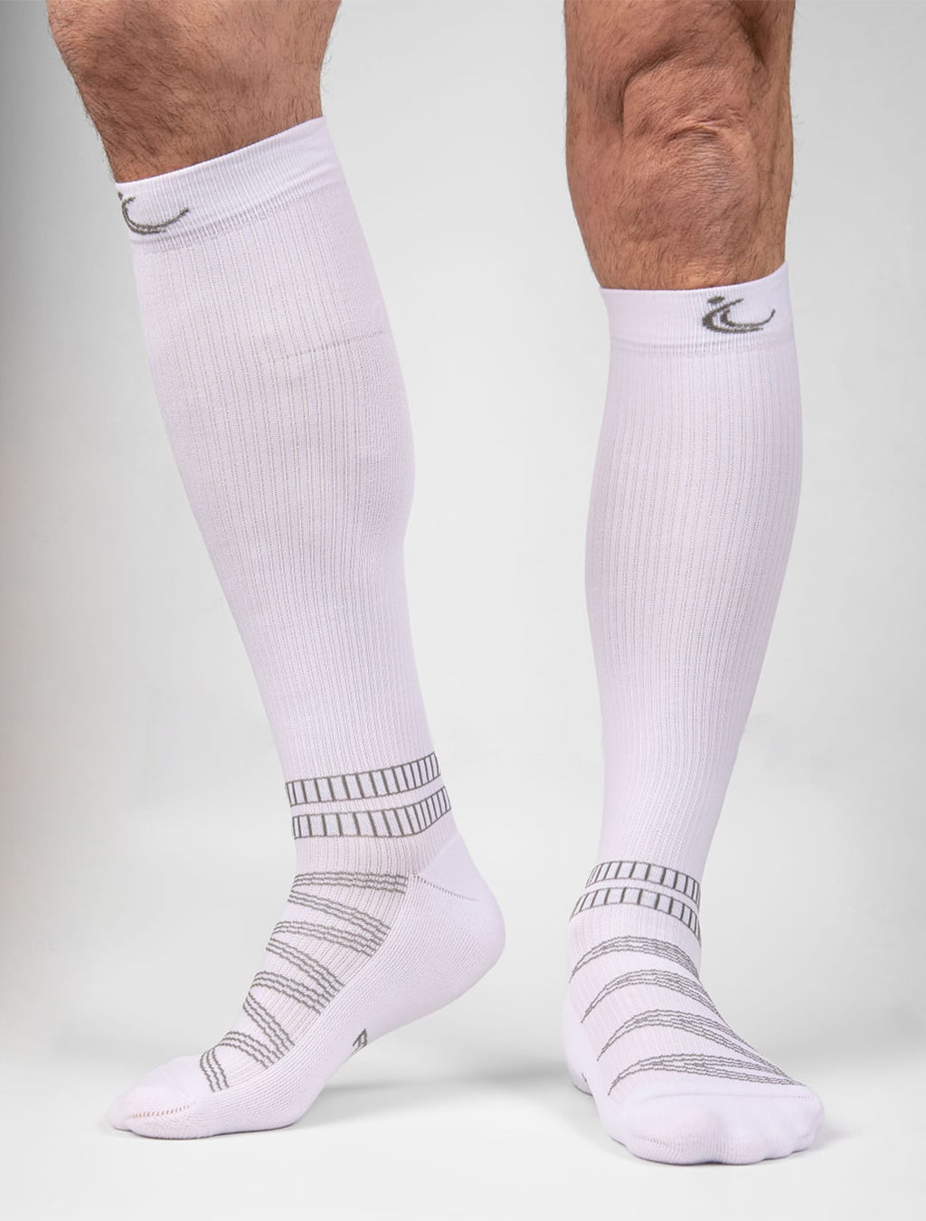 FITLEGS Sports Compression Socks White Front